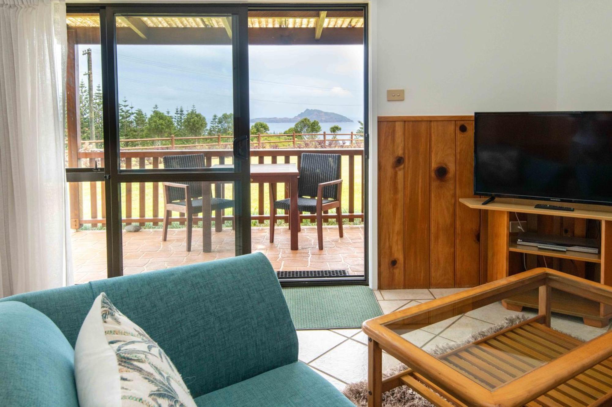 Ocean Breeze Cottages Burnt Pine Exterior foto