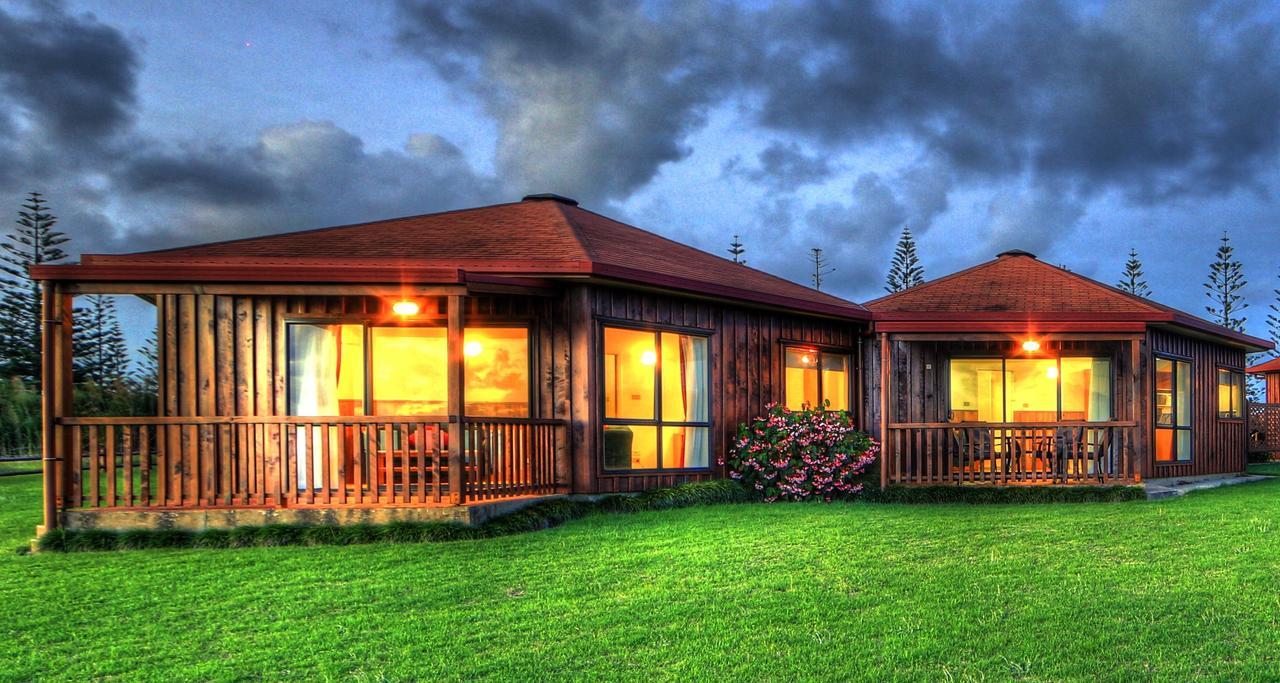 Ocean Breeze Cottages Burnt Pine Exterior foto